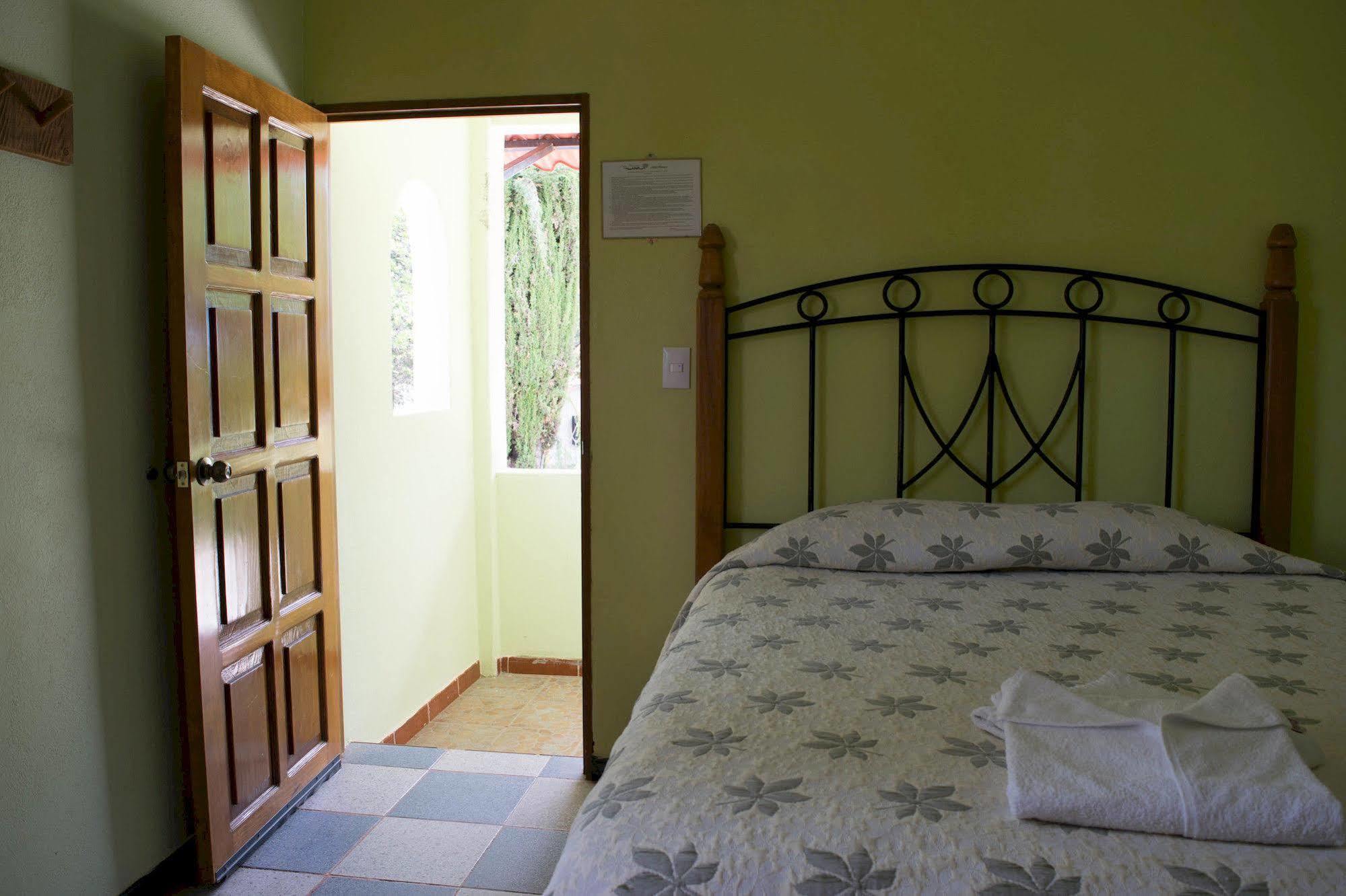 Cieneguita Hotel Rv Park San Ramon מראה חיצוני תמונה