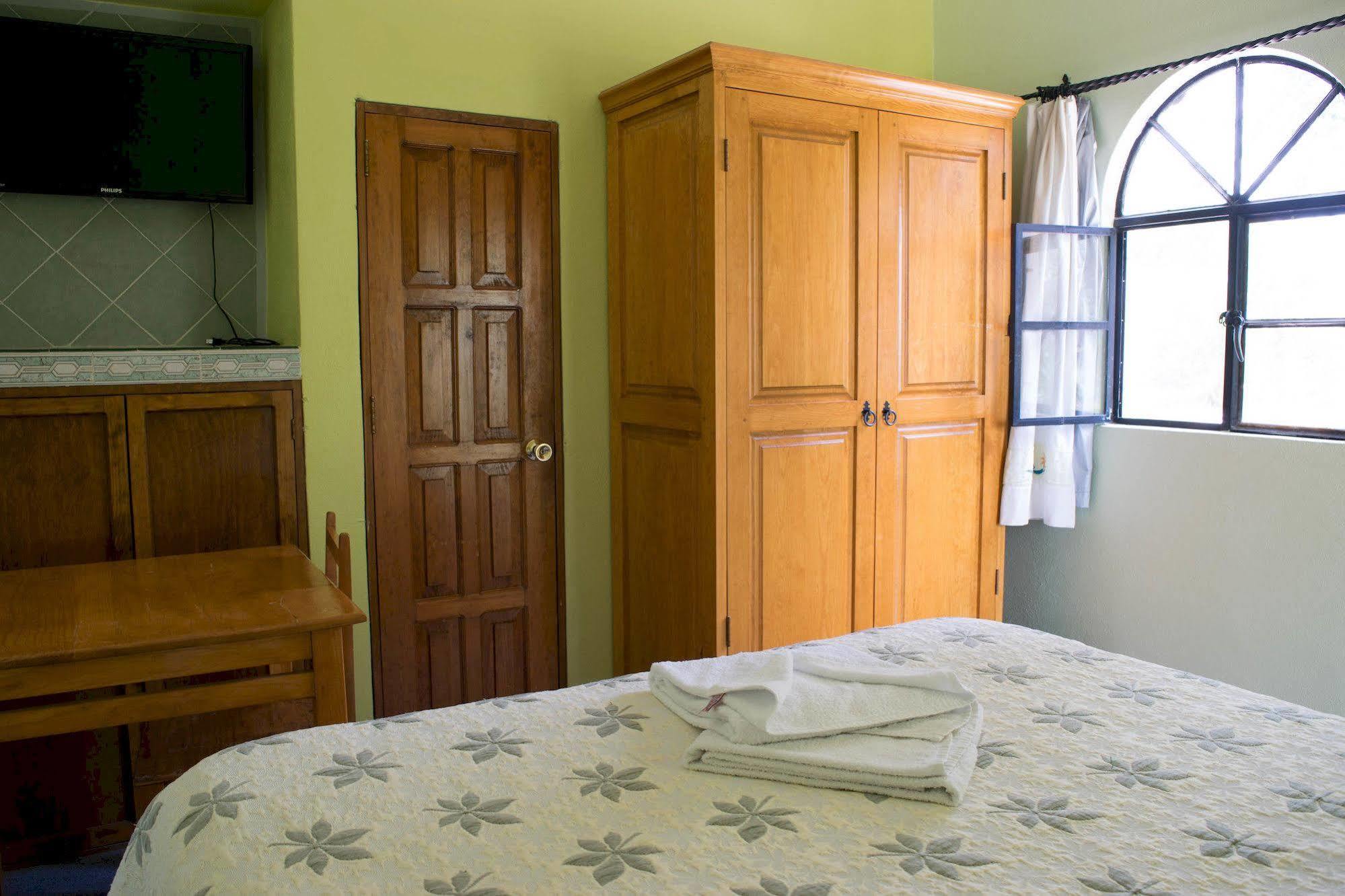 Cieneguita Hotel Rv Park San Ramon מראה חיצוני תמונה
